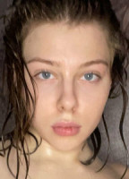 PAUPAULINE NUDE