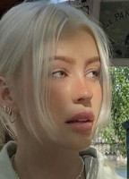VANESSAALAURA