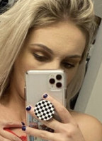 XOXALEXIS