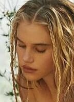 MEREDITH MICKELSON NUDE