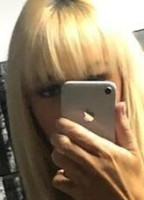 KINKYSEXYDANA