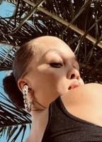SARAGOLD NUDE