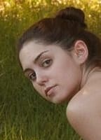 RILEY SUMMERS
