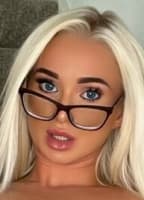 CHELSEA BLONDE NUDE