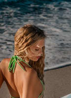MISS.D NUDE