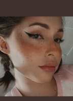 SUMMER JAMES