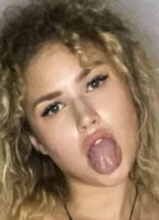 VALERIA KSKSKS NUDE