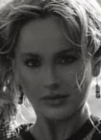 ANYA NICOLODI