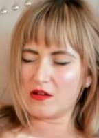 LARISSA4