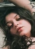 ISABELLA MEDEIROS