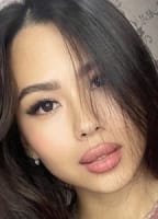 SWEET_LINA_LEE