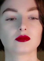 RED_LIPS_GIRL