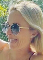 ANNIE HOFFMANN