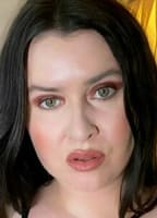 SUZIE MAC