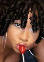 CHANELSOPRETYY