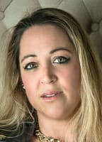 ALIAN MILF