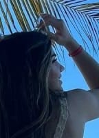 VICKYIZQUIERDO NUDE