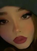 LOVELYLILLIAN