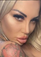 SALLIE AXL