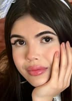 SOFIA CRUZ