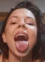 YOUNGHOTWIFE25