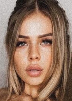 ALINA LA DIVA