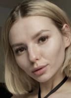 ANAMAKS NUDE