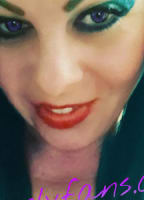 QUEENOFTHEROAD