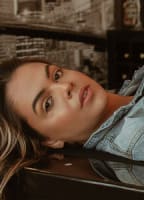 THAMY ARAUJO