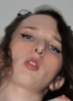 TRASHGIRLTAHLIA