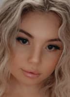 SUMPEACHH SUMLOVEEE NUDE