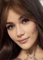 EVE VALENTINE