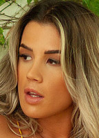 VANESSINHA VAILATTI
