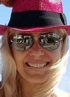 PAULA TOLLER