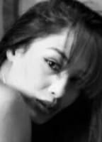 THANIA SOARES