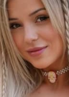 NOEMIE DUFRESNE NUDE