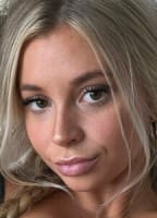 WILLOW CLARK NUDE