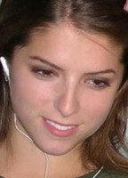 ANNA KENDRICK NUDE