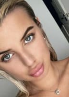 BLONDEBARBIIE