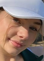 ANNA HALLIDAY