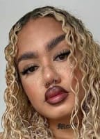 LOUISAXSTAR