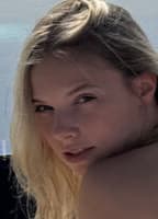 SUSUYOO NUDE