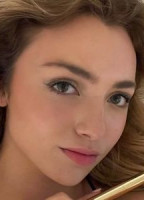 PEYTON LIST NUDE
