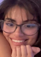 POUTYSELENAA