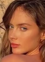 WILLOW DAY NUDE