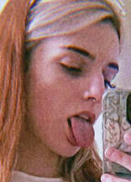 DXRKEE NUDE