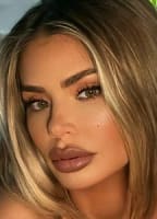CHLOE SIMS