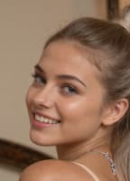 CLARA SOFIA BLOM