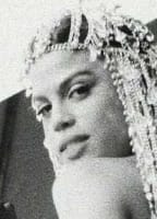 CLARA BUARQUE