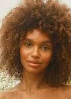 NICOLE AKONCHONG